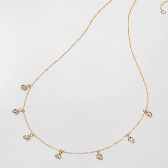 Roberto Coin
18k 7-Station Diamond Dangle Necklace - Picture 14 of 14